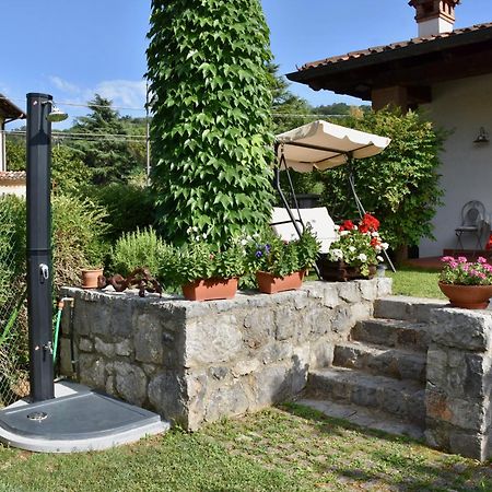 Bed and Breakfast Al Vecchio Glicine Gábria Exterior foto